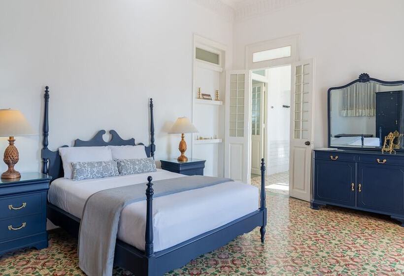 پانسیون Hostal Calis Habana