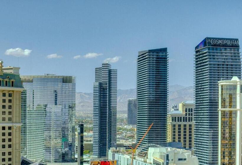 The Fantasy Suite Mgm Signature Pool View