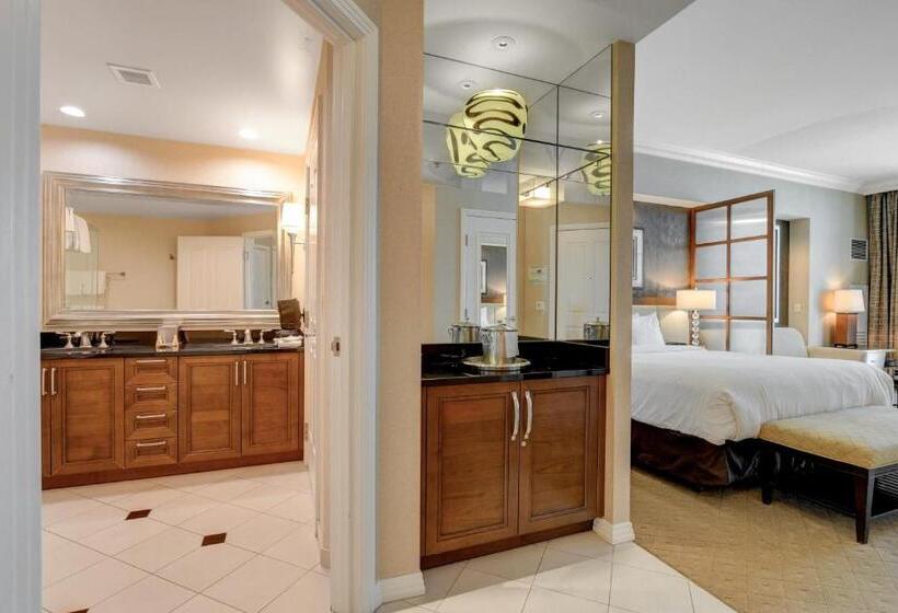 The Fantasy Suite Mgm Signature Pool View