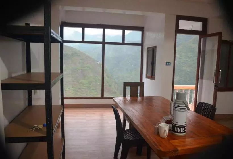 Retkeilymaja Batad Roberto S Abung Inn And Restaurant