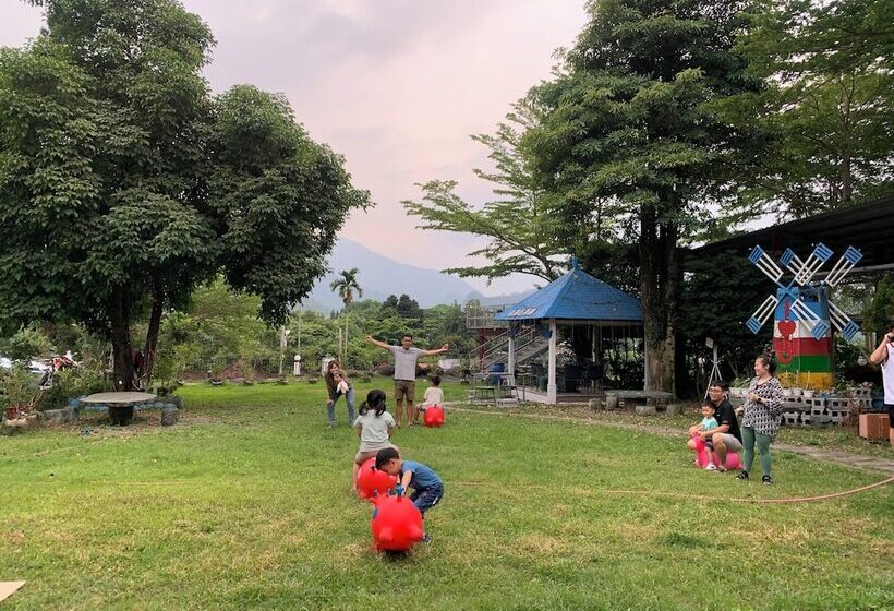 تختخواب و صبحانه Dao Fashion Villa