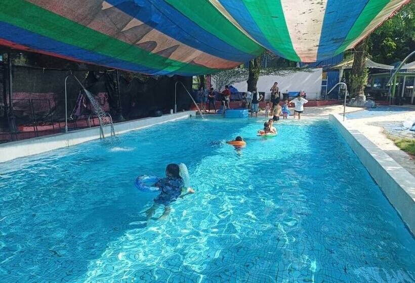 تختخواب و صبحانه Dao Fashion Villa