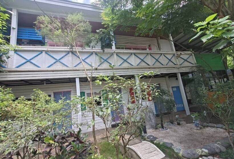 تختخواب و صبحانه Dao Fashion Villa