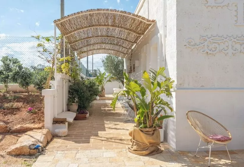 تختخواب و صبحانه Dimora Tauro