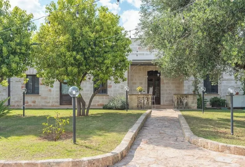 تختخواب و صبحانه Dimora Tauro