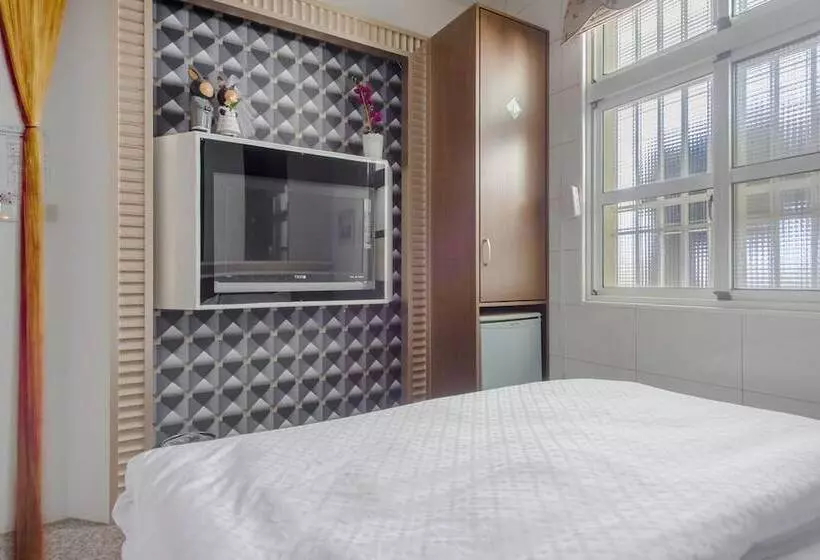 Sea Month Bed And Breakfast