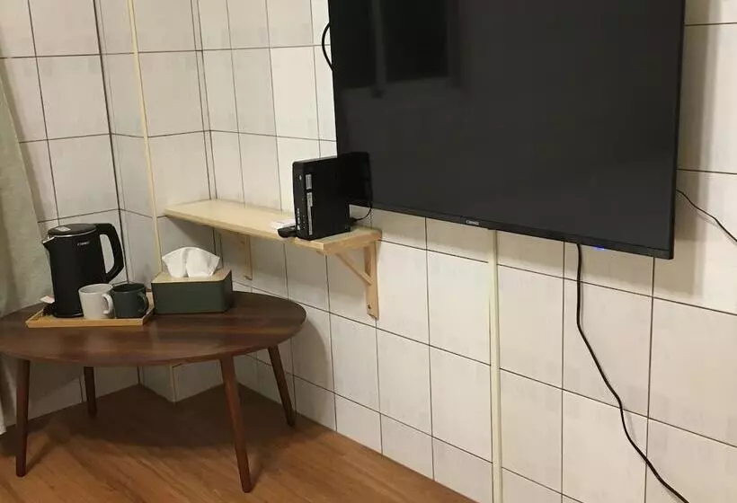 تختخواب و صبحانه Liuqiu Cozy Room