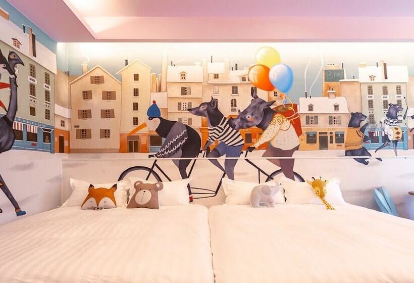 تختخواب و صبحانه Wunan Zoo Family Homestay