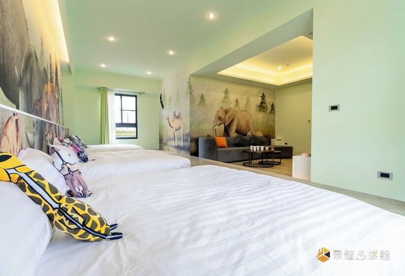 تختخواب و صبحانه Wunan Zoo Family Homestay