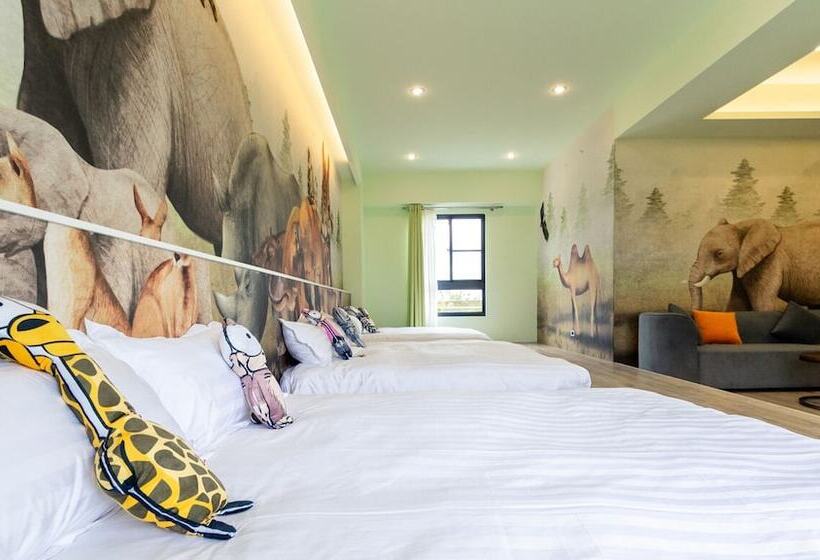 تختخواب و صبحانه Wunan Zoo Family Homestay