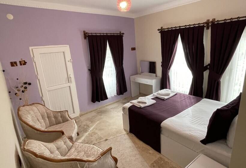 هاستل Dede Cave Konak