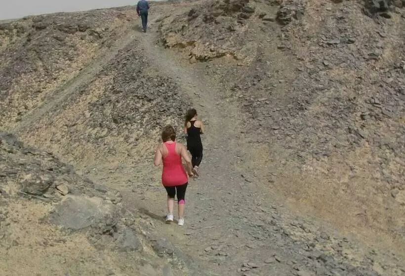 هتل El Kamel Safari