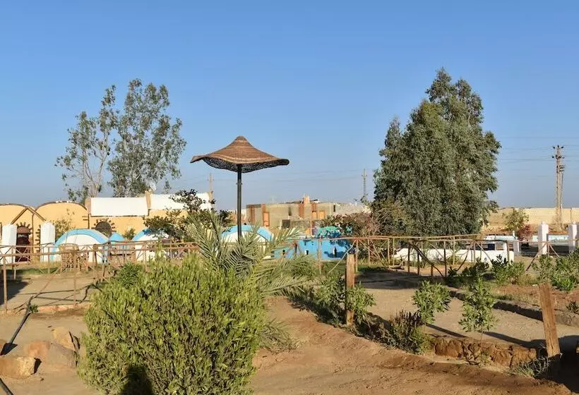 هتل El Kamel Safari