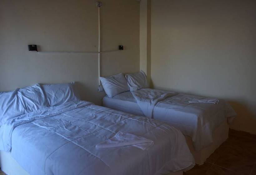 هتل El Kamel Safari