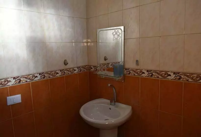 هتل El Kamel Safari