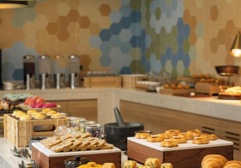 Hotel Hiive By Fusion Binh Duong