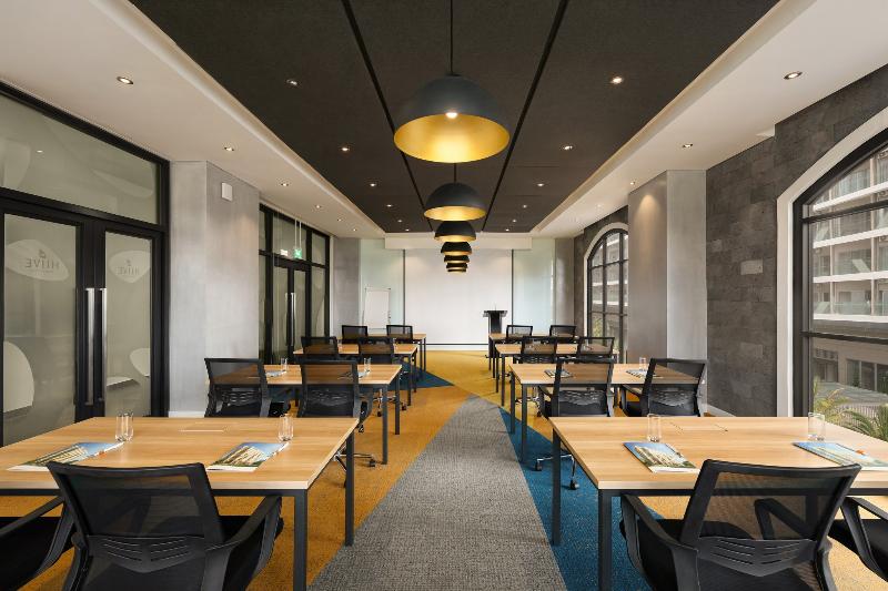 Hotel Hiive By Fusion Binh Duong