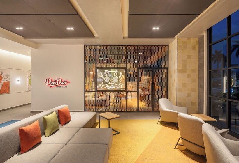 Hotel Hiive By Fusion Binh Duong