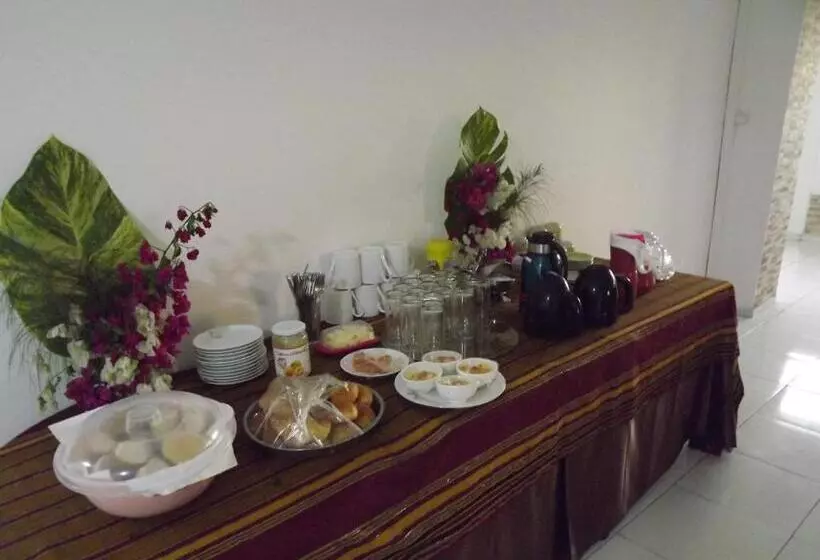 هتل Hôtel La Grillade