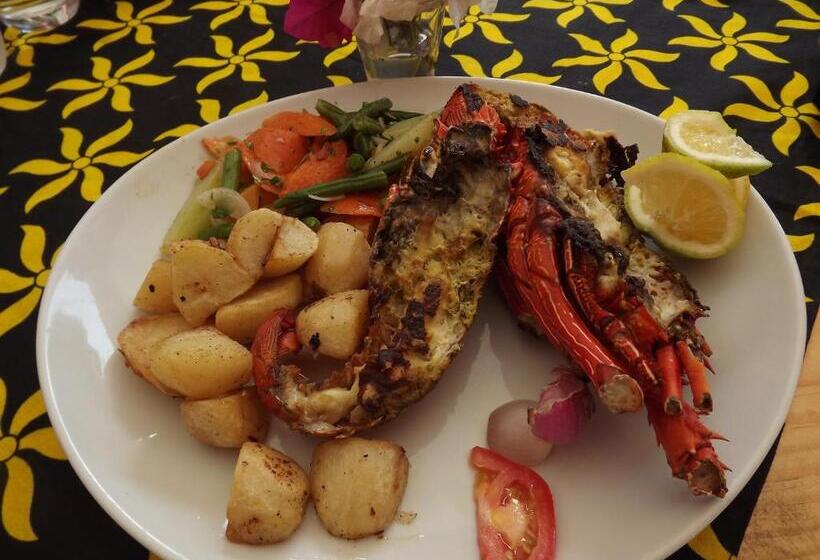 هتل Hôtel La Grillade