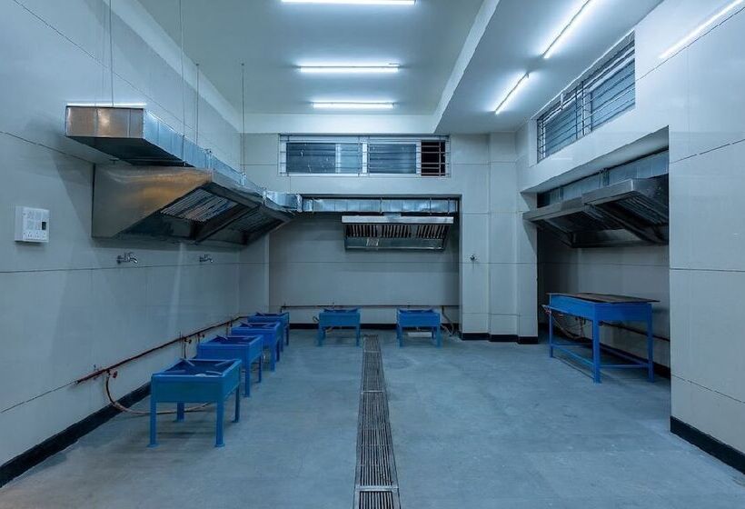 Hôtel Patel Comforts Inn & Suites