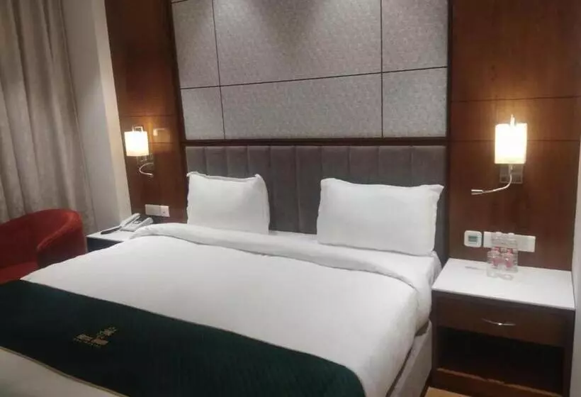 Hotelli Rama Continental