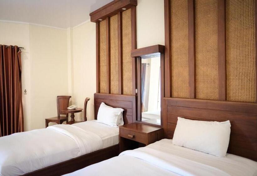 Hotel The Garden Suites New