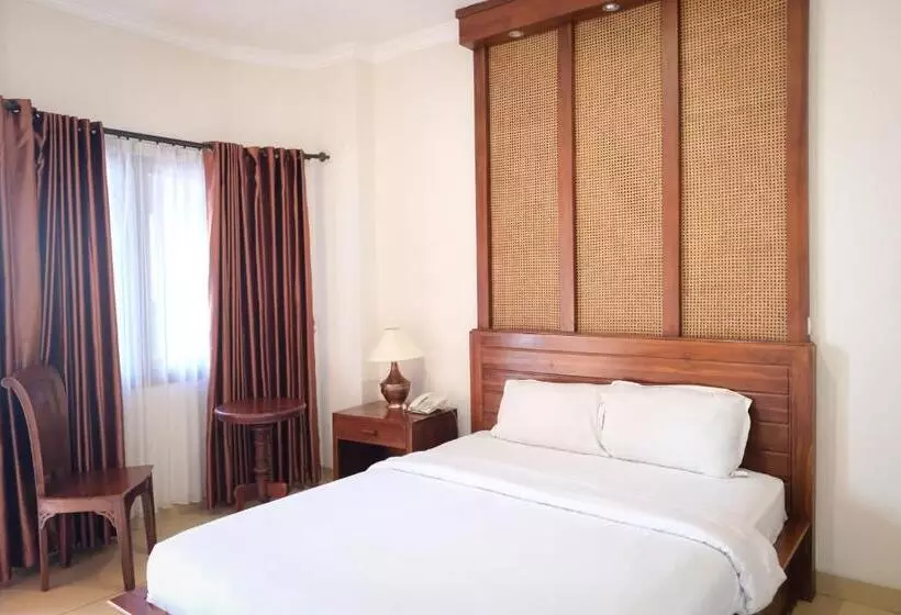 Hotelli The Garden Suites New