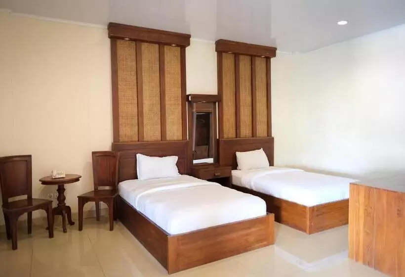 Hotelli The Garden Suites New