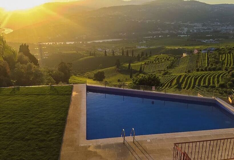 Пансион Golden Mirror