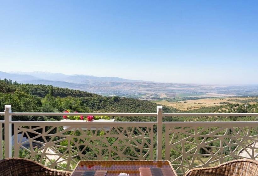 Resort Heaven's Garden