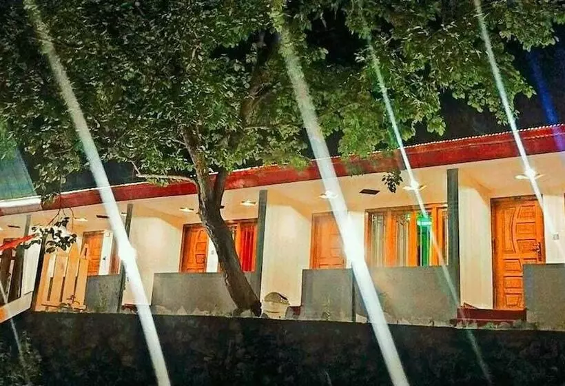 Shahi Resort Kachura