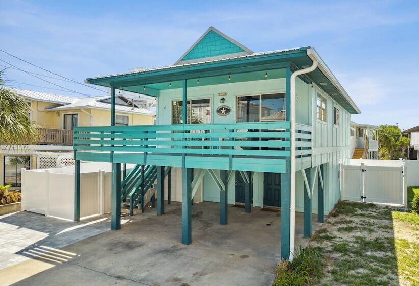 Aqua Horizon By Avantstay Pool, Near The Beach