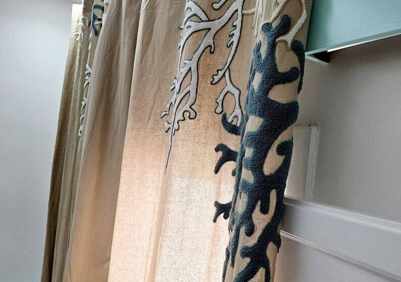 צימר Aquamarina Rooms