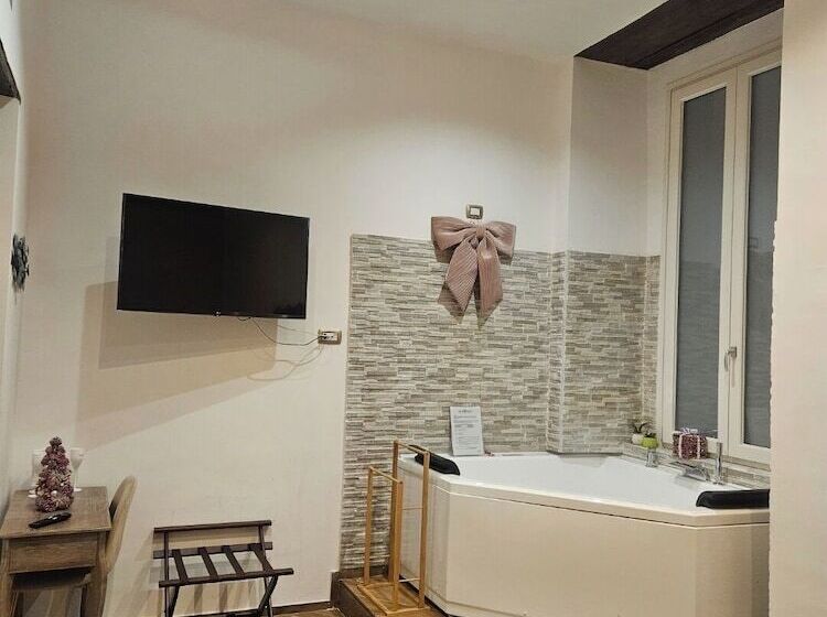 تختخواب و صبحانه Petramare Charming House