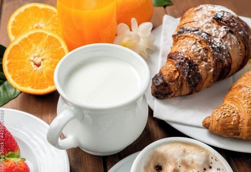 تختخواب و صبحانه Petramare Charming House