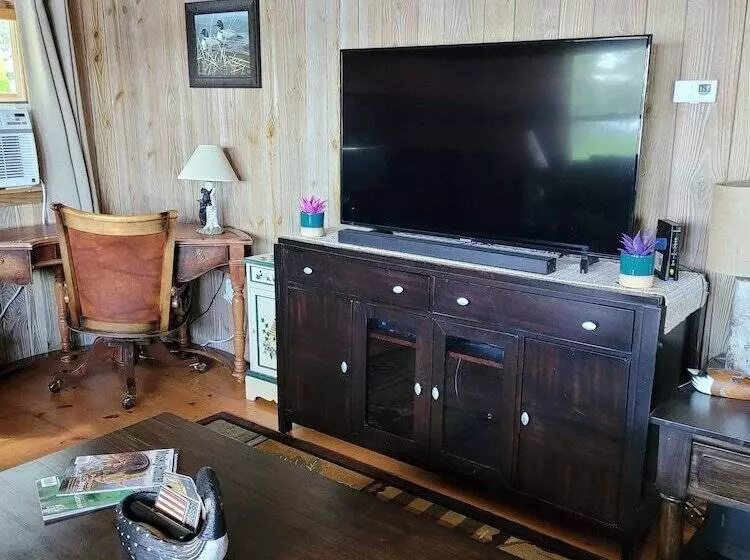 Butler S Bay Cottage