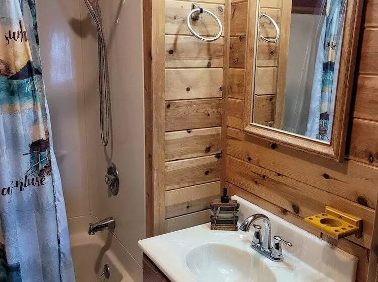 Butler S Bay Cottage