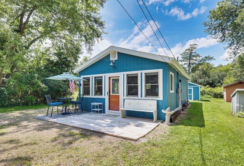 Cambridge Cabin   3 Min Walk To Lake Ripley!