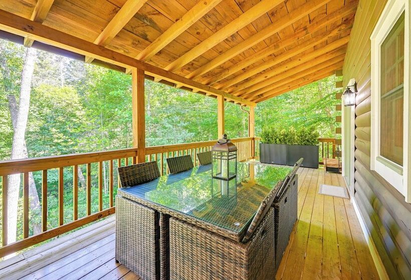 Cashiers Cottage W/ Screened Porch & Trail Access!