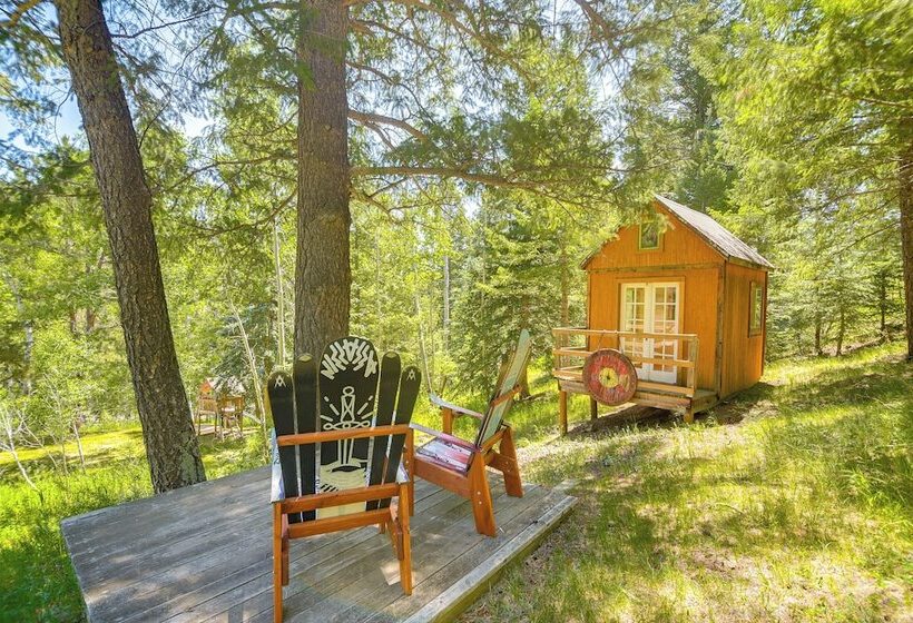 Hot Tub, Mtn View Deck: Peaceful Evergreen Home!