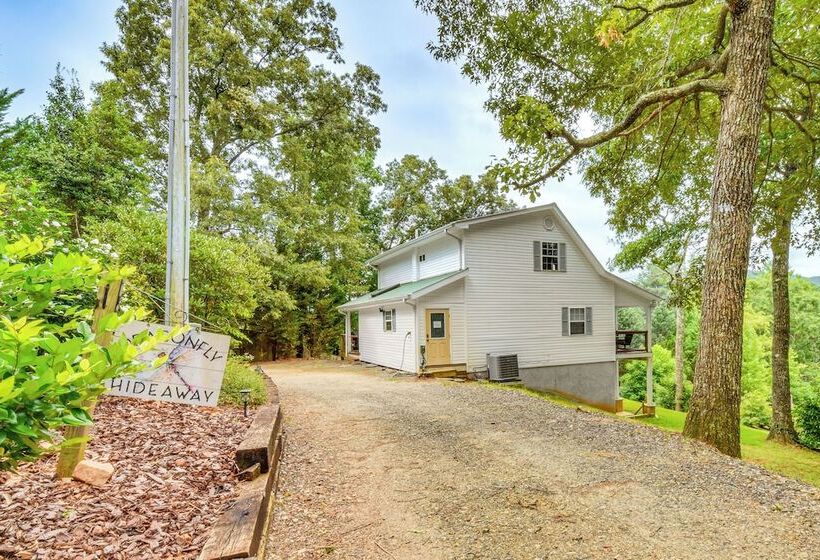 Hiawassee Hideaway: Hot Tub, Lake & Mountain Views