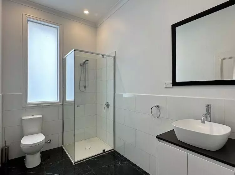 ホテル Ark Apartments