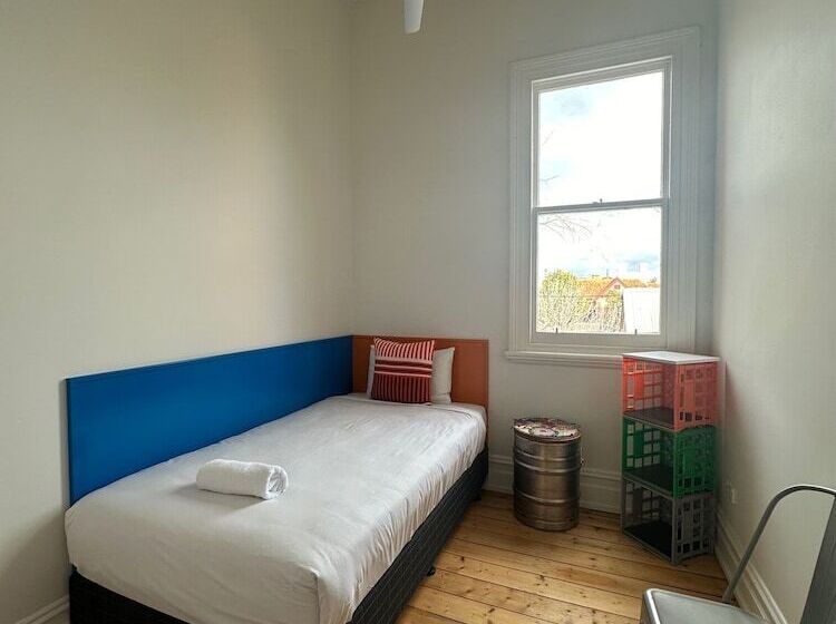 酒店 Ark Apartments