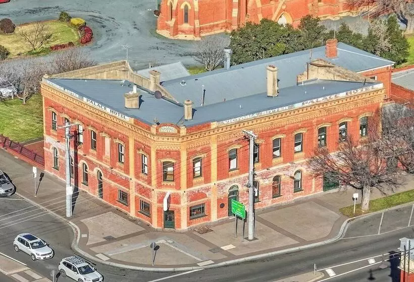 ホテル Ark Apartments