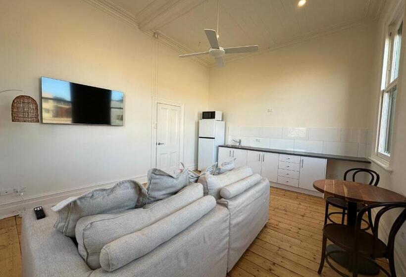 酒店 Ark Apartments