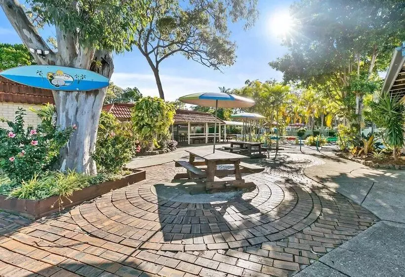Hotelli Bribie Island Caravan Park
