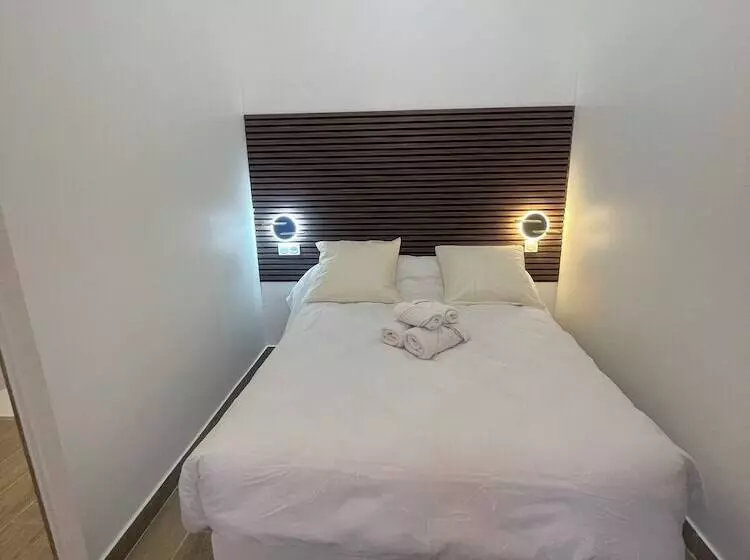 Hotelli Du Parc Canal