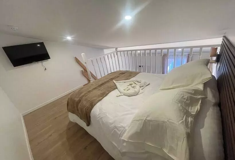 Hotelli Du Parc Canal