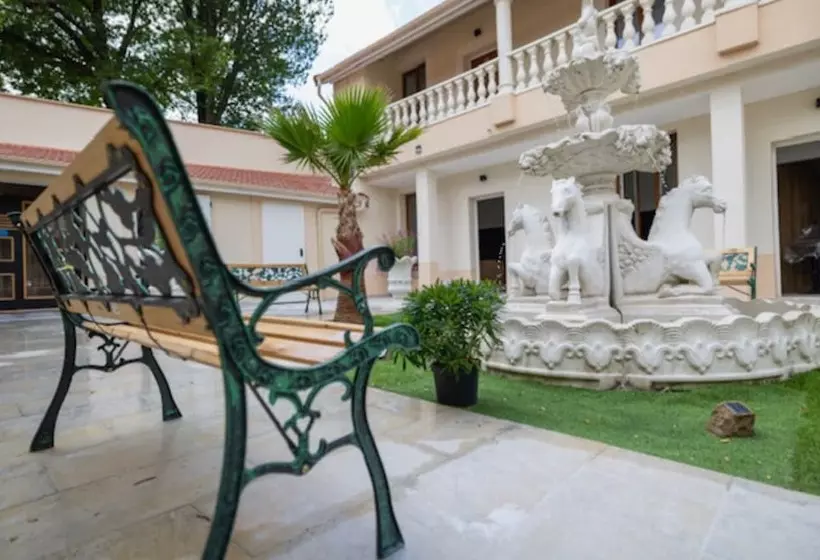 Hotelli Du Parc Canal